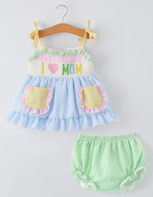 I love Mom Seersucker Diaper Set