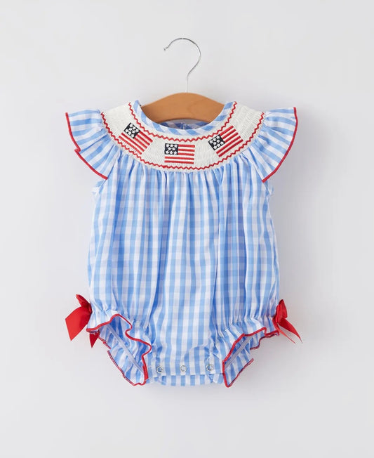 Blue Gingham Flags Bubble