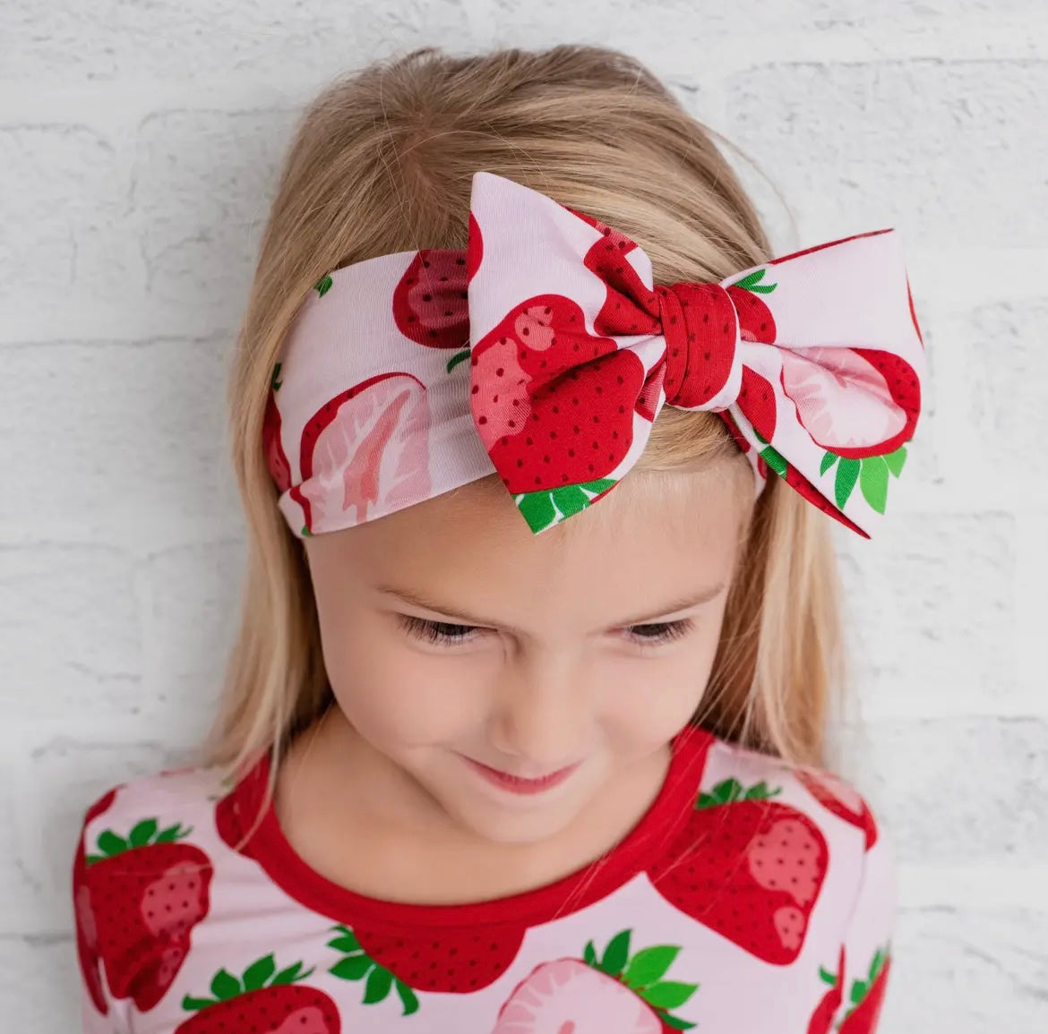 Berry Sweet Bow